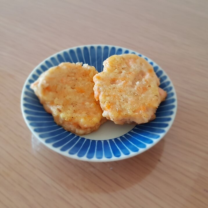 離乳食完了期 もちもち手づかみ鮭バーグ レシピ 作り方 By てげ子 楽天レシピ 離乳食完了期 もちもち手づかみ鮭バーグ レシピ 作り方 By てげ子 楽天レシピ